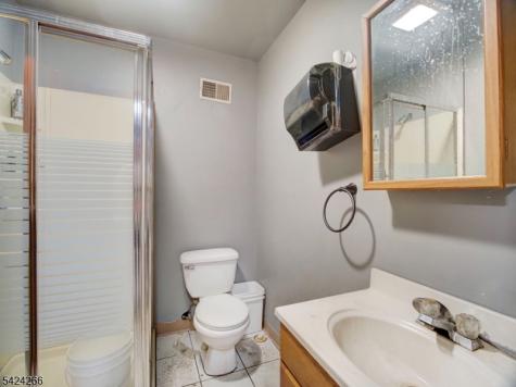 41 Malvern Street Newark NJ 07105