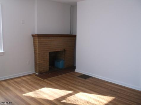 179 Illinois Avenue Paterson NJ 07503