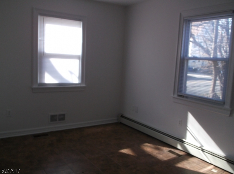 179 Illinois Avenue Paterson NJ 07503