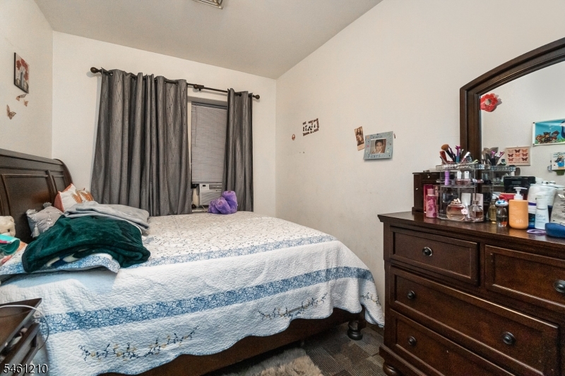 173 3RD Street Elizabeth NJ 07206