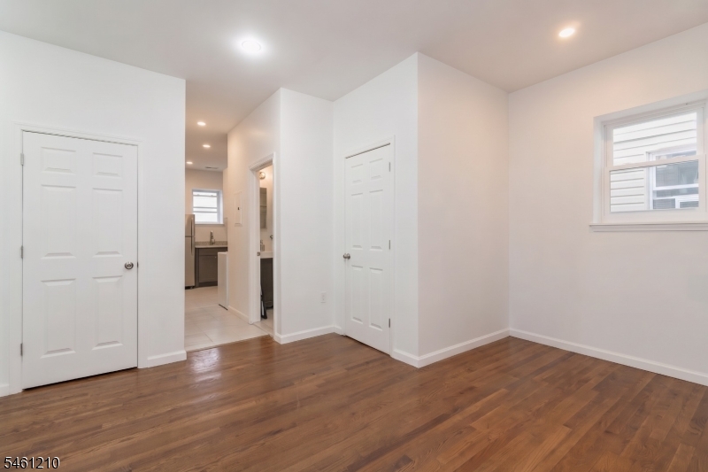 173 3RD Street Elizabeth NJ 07206