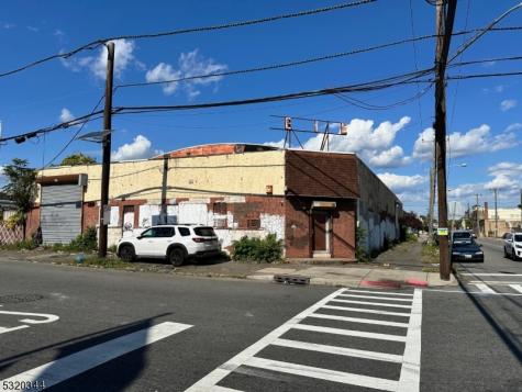 21 Florida Avenue Paterson NJ 07503