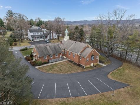 16 Harrison Street Clinton NJ 08809