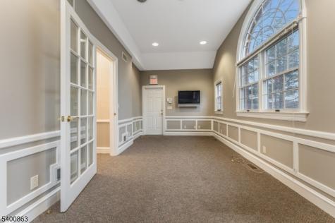 16 Harrison Street Clinton NJ 08809