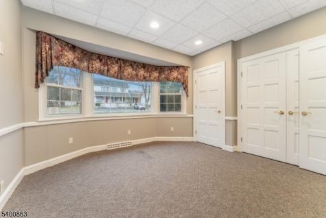 16 Harrison Street Clinton NJ 08809