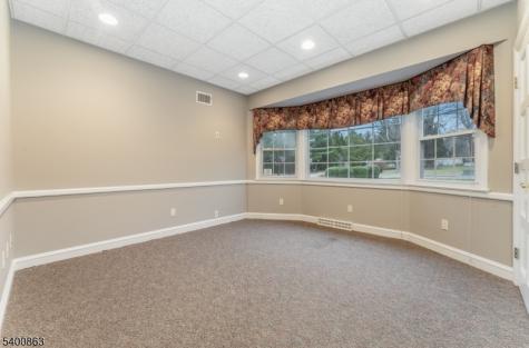 16 Harrison Street Clinton NJ 08809
