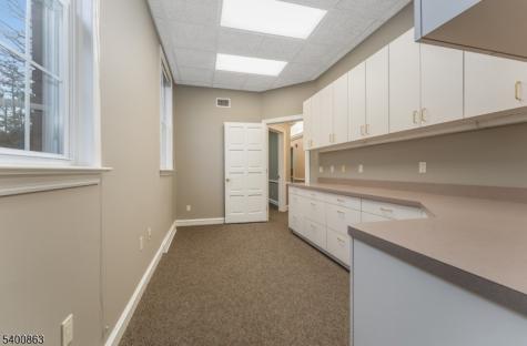 16 Harrison Street Clinton NJ 08809