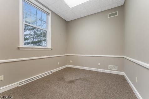 16 Harrison Street Clinton NJ 08809