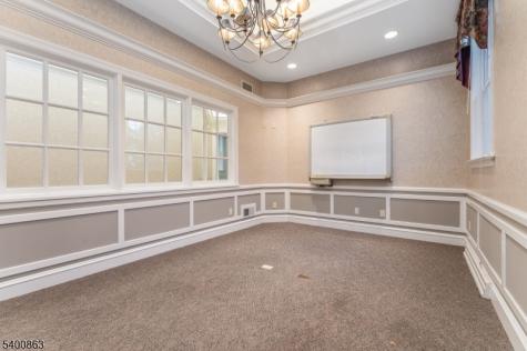 16 Harrison Street Clinton NJ 08809
