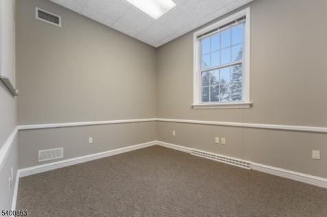16 Harrison Street Clinton NJ 08809