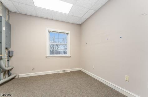 16 Harrison Street Clinton NJ 08809