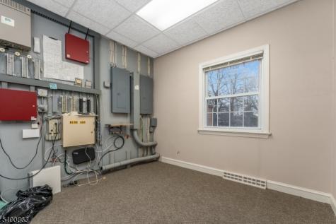 16 Harrison Street Clinton NJ 08809