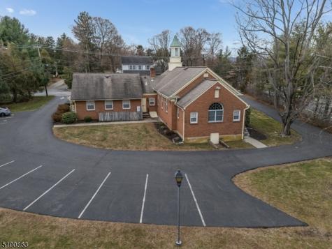 16 Harrison Street Clinton NJ 08809