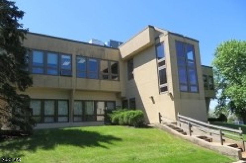 674 ROUTE202206 Bridgewater NJ 08807
