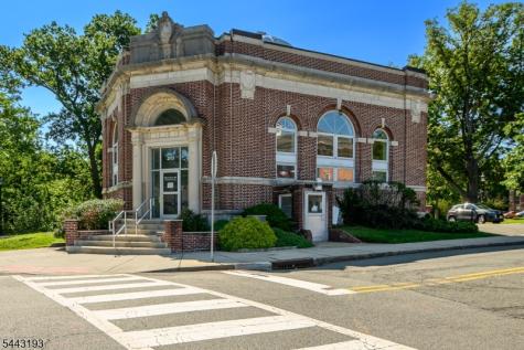 213 Chestnut Street Nutley NJ 07110