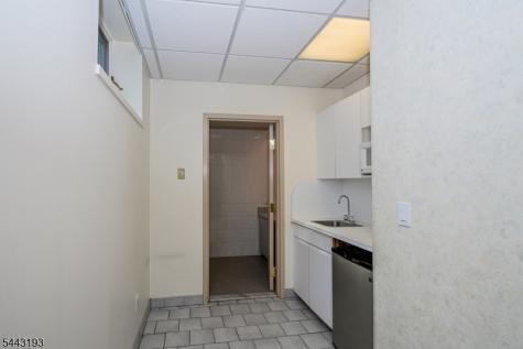 213 Chestnut Street Nutley NJ 07110