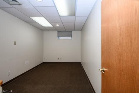 213 Chestnut Street Nutley NJ 07110