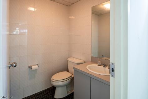 213 Chestnut Street Nutley NJ 07110