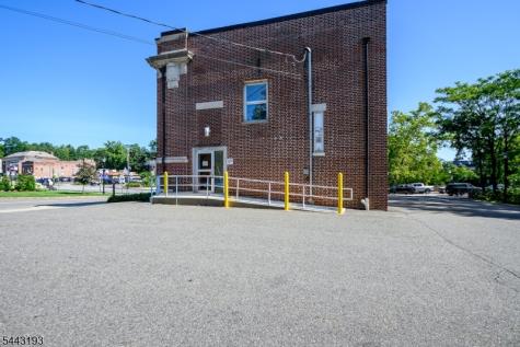 213 Chestnut Street Nutley NJ 07110