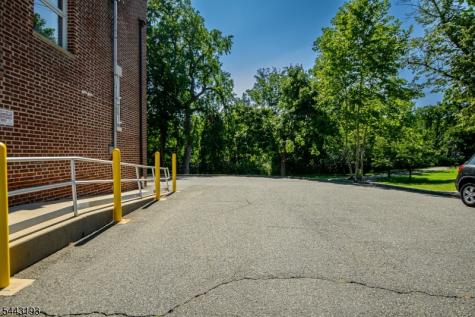 213 Chestnut Street Nutley NJ 07110