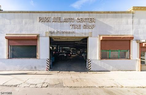 236 Park Avenue Newark NJ 07107