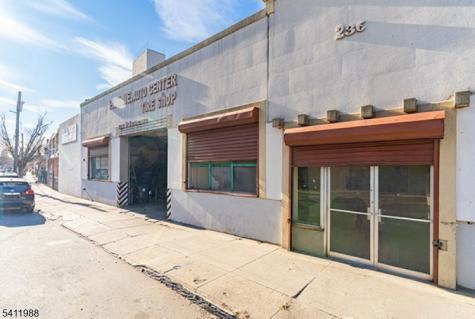 236 Park Avenue Newark NJ 07107