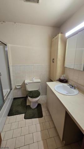386 River Street Paterson NJ 07524
