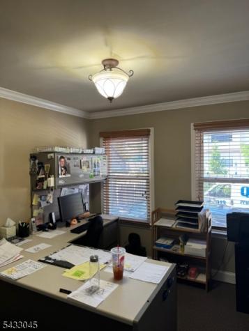 104 S Livingston Avenue Livingston NJ 07039