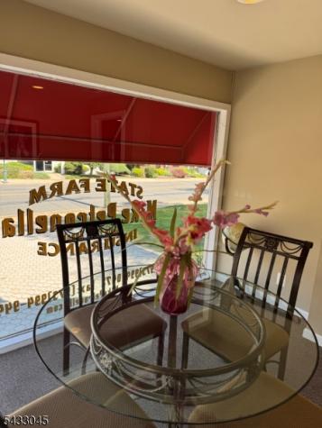 104 S Livingston Avenue Livingston NJ 07039