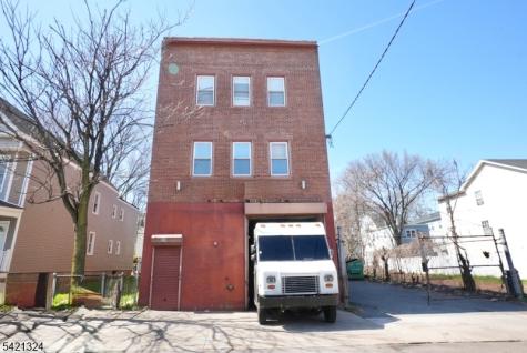 59 N 14th Street East Orange NJ 07017