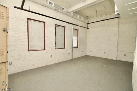 59 N 14th Street East Orange NJ 07017