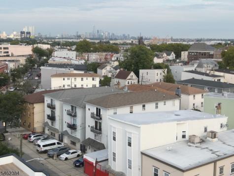 109 Fleming Avenue Newark NJ 07105