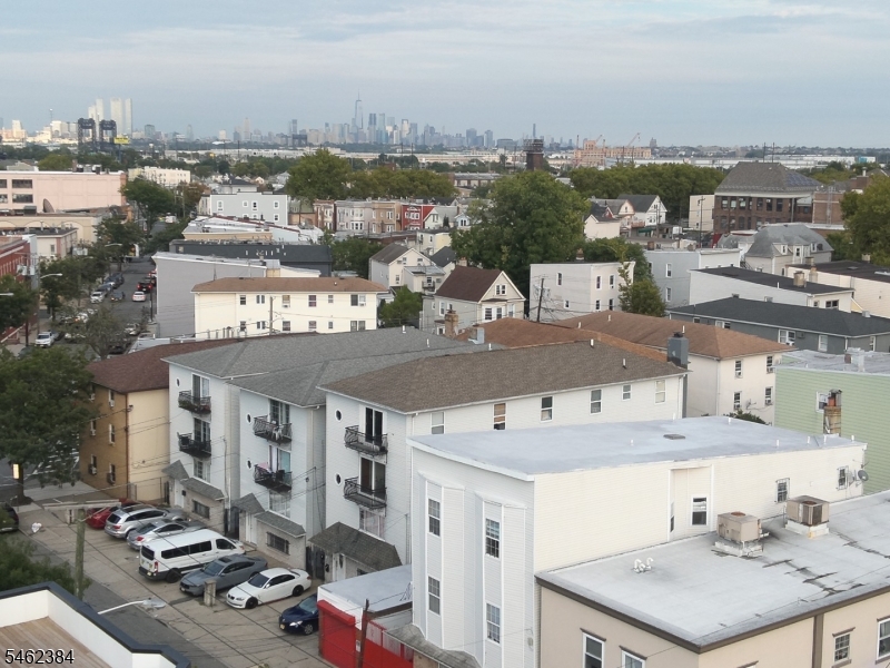 109 Fleming Avenue Newark NJ 07105