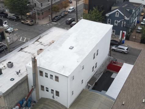 109 Fleming Avenue Newark NJ 07105