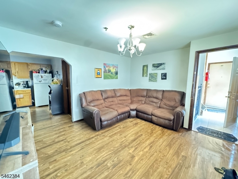 109 Fleming Avenue Newark NJ 07105