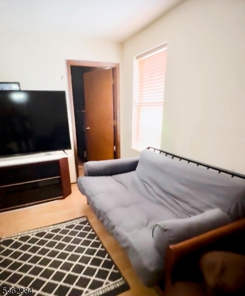 109 Fleming Avenue Newark NJ 07105