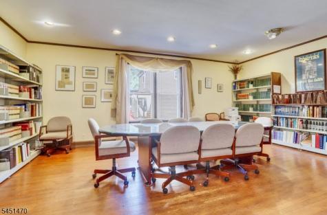 661 Franklin Avenue Nutley NJ 07110