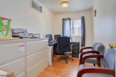 661 Franklin Avenue Nutley NJ 07110