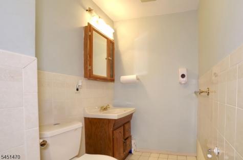 661 Franklin Avenue Nutley NJ 07110