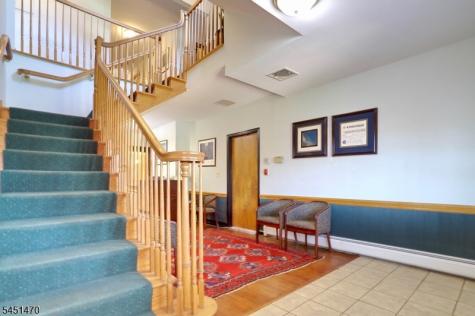661 Franklin Avenue Nutley NJ 07110