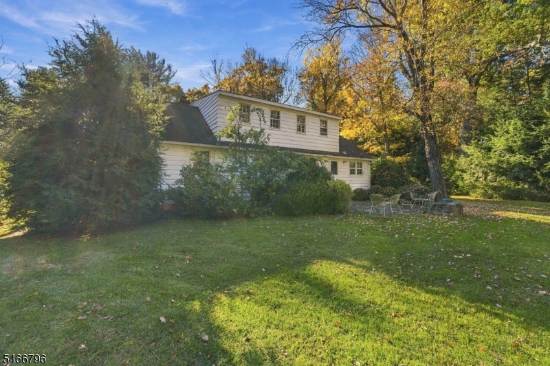 21 Chamberlain Road Jefferson NJ 07438