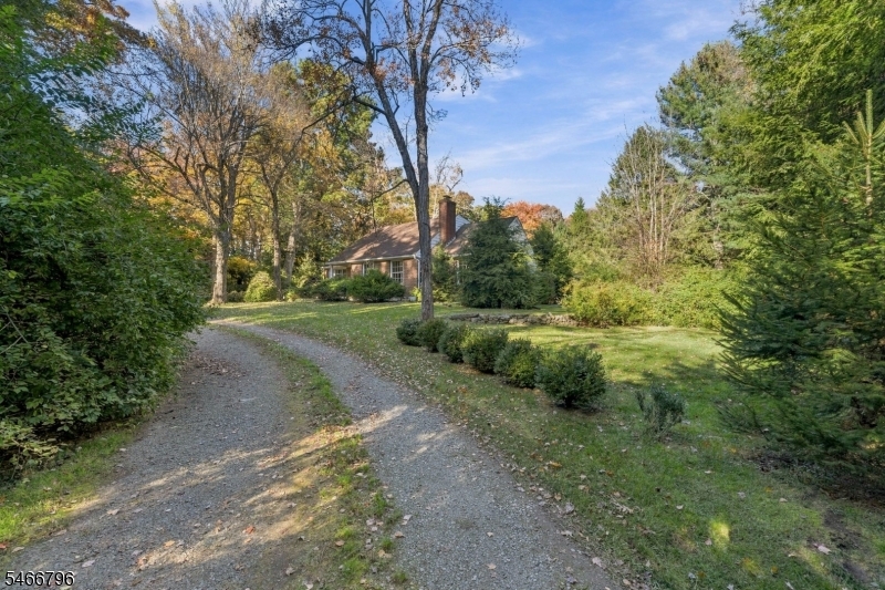 21 Chamberlain Road Jefferson NJ 07438