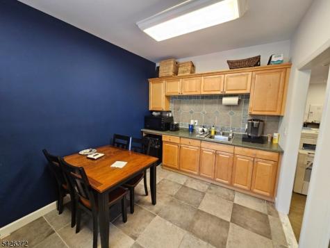 4 Walter E Foran Boulevard Raritan NJ 08822