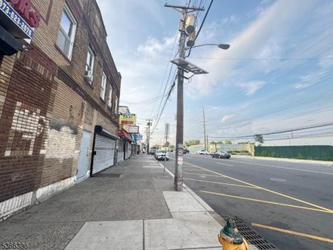 713 Frelinghuysen Avenue Newark NJ 07114