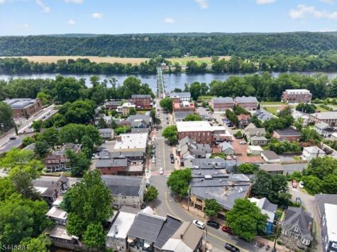 41 Bridge Street Frenchtown NJ 08825