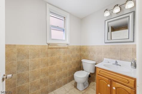9 Sanford Place Jersey City NJ 07307