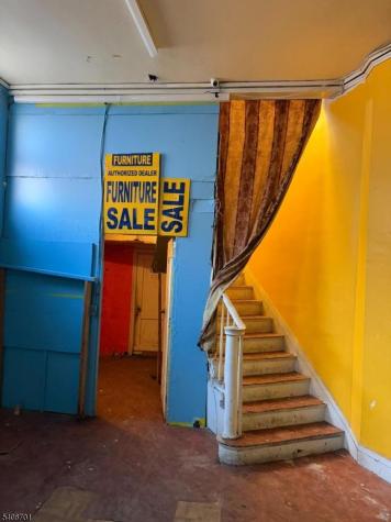 84 Ellison Street Paterson NJ 07505
