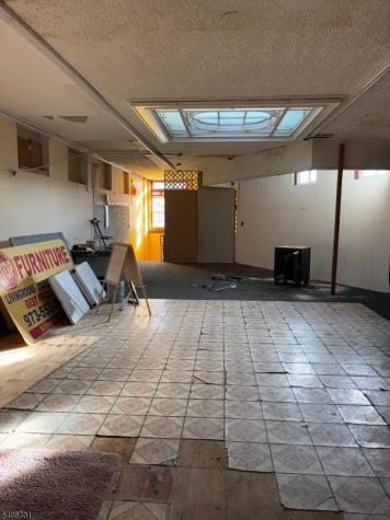 84 Ellison Street Paterson NJ 07505