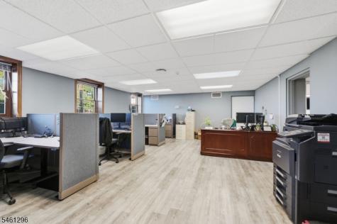 29 Trinity Street Newton NJ 07860
