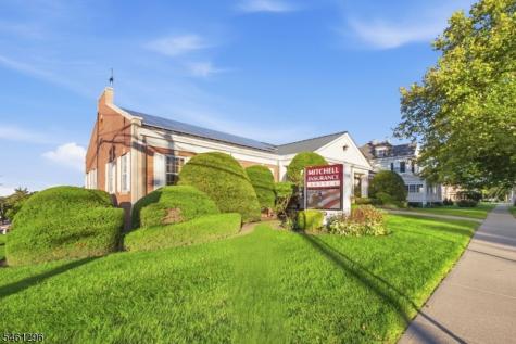 29 Trinity Street Newton NJ 07860